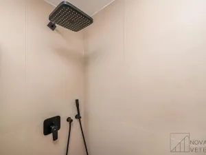 Pronájem bytu 2+kk, Praha - Vršovice, Jakutská, 41 m2