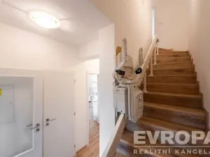 Prodej rodinného domu, Řevnice, Čs. armády, 132 m2