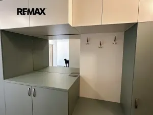 Pronájem bytu 2+kk, Praha - Stodůlky, U jezera, 43 m2