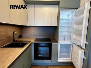 Pronájem bytu 2+kk, Praha - Stodůlky, U jezera, 43 m2