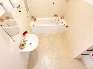 Pronájem bytu 2+1, Brno, Jugoslávská, 83 m2
