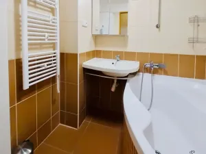 Prodej bytu 3+1, Praha - Řepy, Nevanova, 70 m2