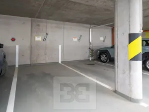 Pronájem bytu 2+kk, Praha - Radlice, U Komína, 55 m2