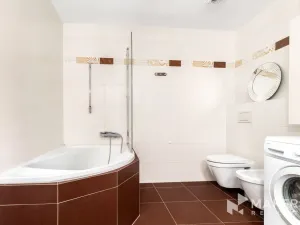 Pronájem bytu 3+kk, Praha - Smíchov, U Dívčích hradů, 100 m2