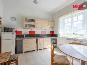 Prodej rodinného domu, Mikulášovice, 200 m2