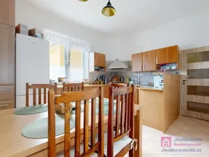 Prodej bytu 3+1, Hodonín, Slavíkova, 95 m2