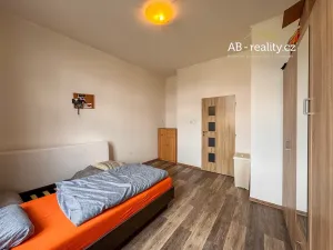 Pronájem bytu 2+kk, Teplice, Českobratrská, 48 m2
