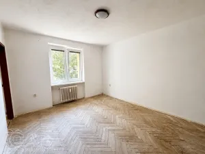 Prodej bytu 1+1, Kladno - Kročehlavy, Vodárenská, 29 m2