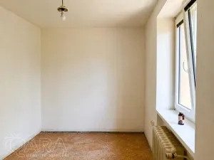 Prodej bytu 1+1, Kladno - Kročehlavy, Vodárenská, 29 m2