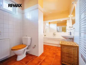 Prodej bytu 6+kk a větší, Doksy, Okružní, 412 m2