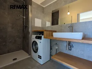 Pronájem bytu 2+kk, Praha - Újezd nad Lesy, Račiněveská, 51 m2