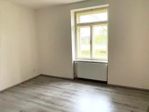 Pronájem bytu 2+kk, Plzeň - Malesice, Malesická náves, 56 m2