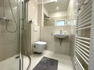Pronájem bytu 1+kk, Praha - Libeň, Lihovarská, 28 m2