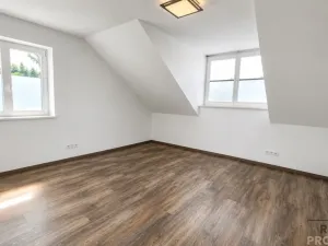 Pronájem rodinného domu, Lipůvka, 180 m2