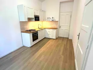 Prodej bytu 3+kk, Praha - Bubeneč, Jana Zajíce, 63 m2
