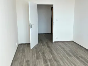 Pronájem bytu 2+kk, Praha, Bryksova, 40 m2