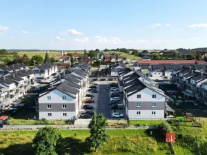 Prodej bytu 4+kk, Vochov, 80 m2