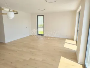 Pronájem bytu 4+kk, Vysoký Újezd, Na Výsluní, 106 m2