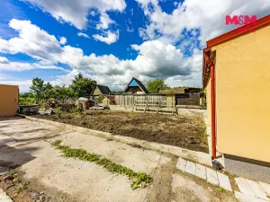 Pronájem bytu 2+kk, Velim, třída Krále Jiřího, 40 m2