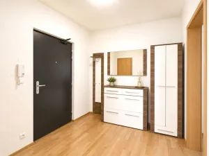Pronájem bytu 3+kk, Praha - Holešovice, V přístavu, 98 m2