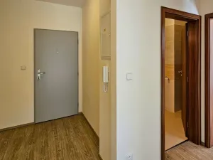 Pronájem bytu 2+kk, Třebíč, Kremláčkova, 46 m2