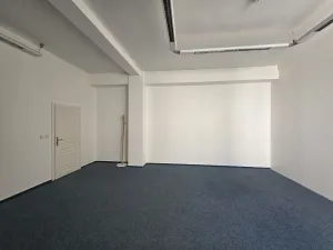 Pronájem kanceláře, Plzeň, náměstí Republiky, 34 m2