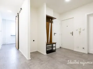 Pronájem bytu 4+1, Praha - Kamýk, Rytířova, 83 m2