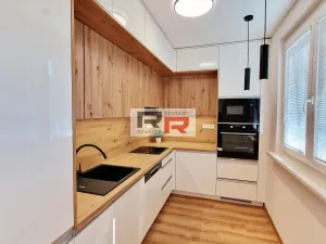 Pronájem bytu 3+1, Nová Ulice, Dělnická, 64 m2