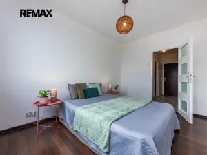 Prodej bytu 2+kk, Praha - Kobylisy, Třebenická, 41 m2