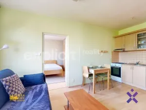 Pronájem bytu 2+kk, Zlín, 2. května, 38 m2