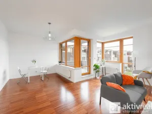 Prodej bytu 3+1, Praha - Žižkov, Mezi domky, 110 m2