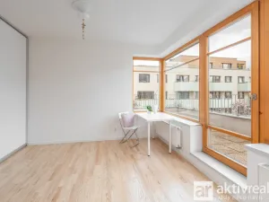 Prodej bytu 3+1, Praha - Žižkov, Mezi domky, 110 m2