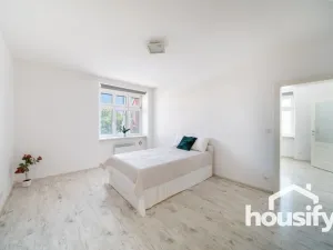 Pronájem bytu 2+1, Znojmo, Slovenská, 52 m2