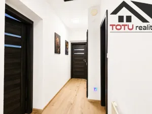 Prodej rodinného domu, Trutnov, 240 m2