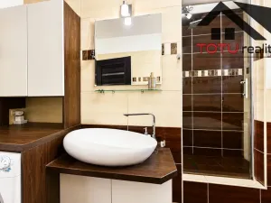 Prodej rodinného domu, Trutnov, 240 m2