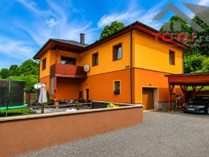 Prodej rodinného domu, Trutnov, 240 m2