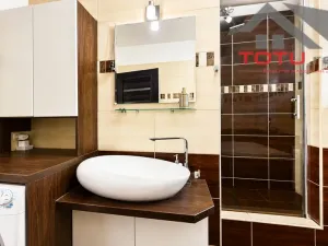 Prodej rodinného domu, Trutnov, 240 m2