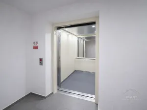 Prodej činžovního domu, Ostružná - Ramzová, 73 m2