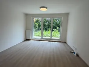 Pronájem bytu 1+kk, Praha - Vysočany, Gerstelova, 39 m2