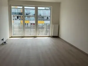 Pronájem bytu 1+kk, Praha - Vysočany, Gerstelova, 48 m2