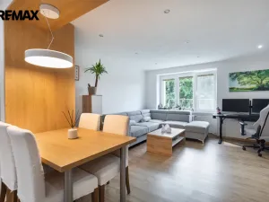 Prodej bytu 2+kk, Meziboří, Hornická, 58 m2