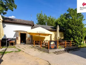 Prodej komerční nemovitosti, Holice, Holubova, 253 m2