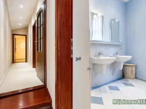 Pronájem vícegeneračního domu, Praha - Písnice, Putimská, 13000 m2