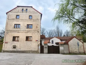 Pronájem vícegeneračního domu, Praha - Písnice, Putimská, 13000 m2