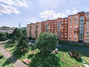 Prodej bytu 3+1, Kadaň, Školní, 56 m2