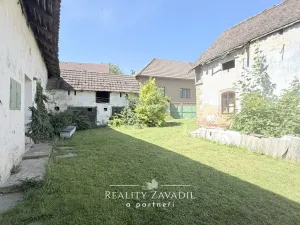 Prodej rodinného domu, Chvaletice - Hornická Čtvrť, 198 m2