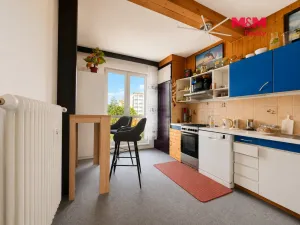 Prodej bytu 2+1, Nová Role, Tovární, 55 m2