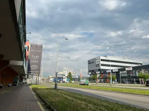Pronájem bytu 1+kk, Praha - Vysočany, Poděbradská, 38 m2