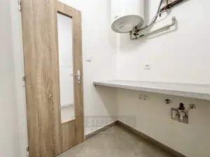 Pronájem bytu 3+kk, České Budějovice - České Budějovice 5, Dobrovodská, 60 m2