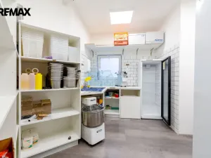 Pronájem restaurace, Hradec Králové - Pražské Předměstí, Habrmanova, 74 m2